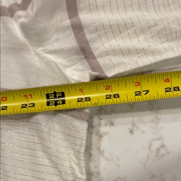 LOFT Cream and Tan Relaxed Long Sleeve Tunic - Picture 12 of 14